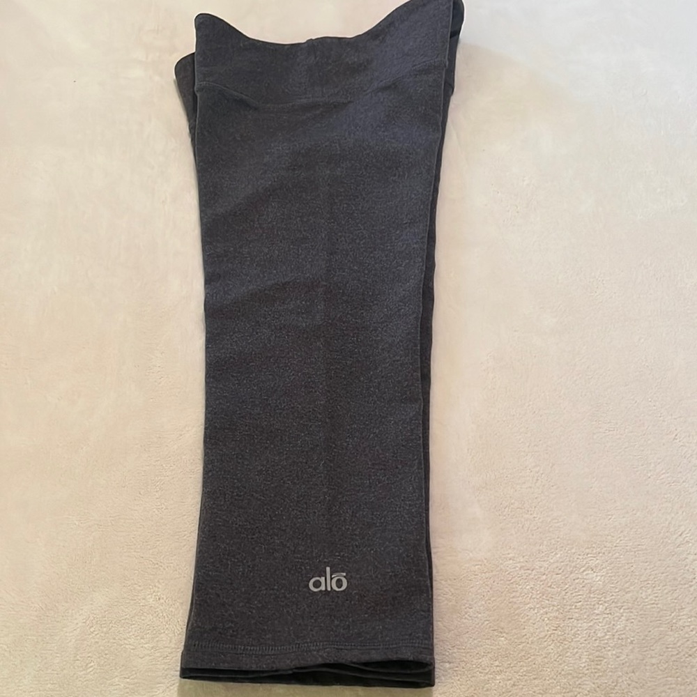 Alo Yoga Heather Gray Cropped Yoga Leggings Size XS